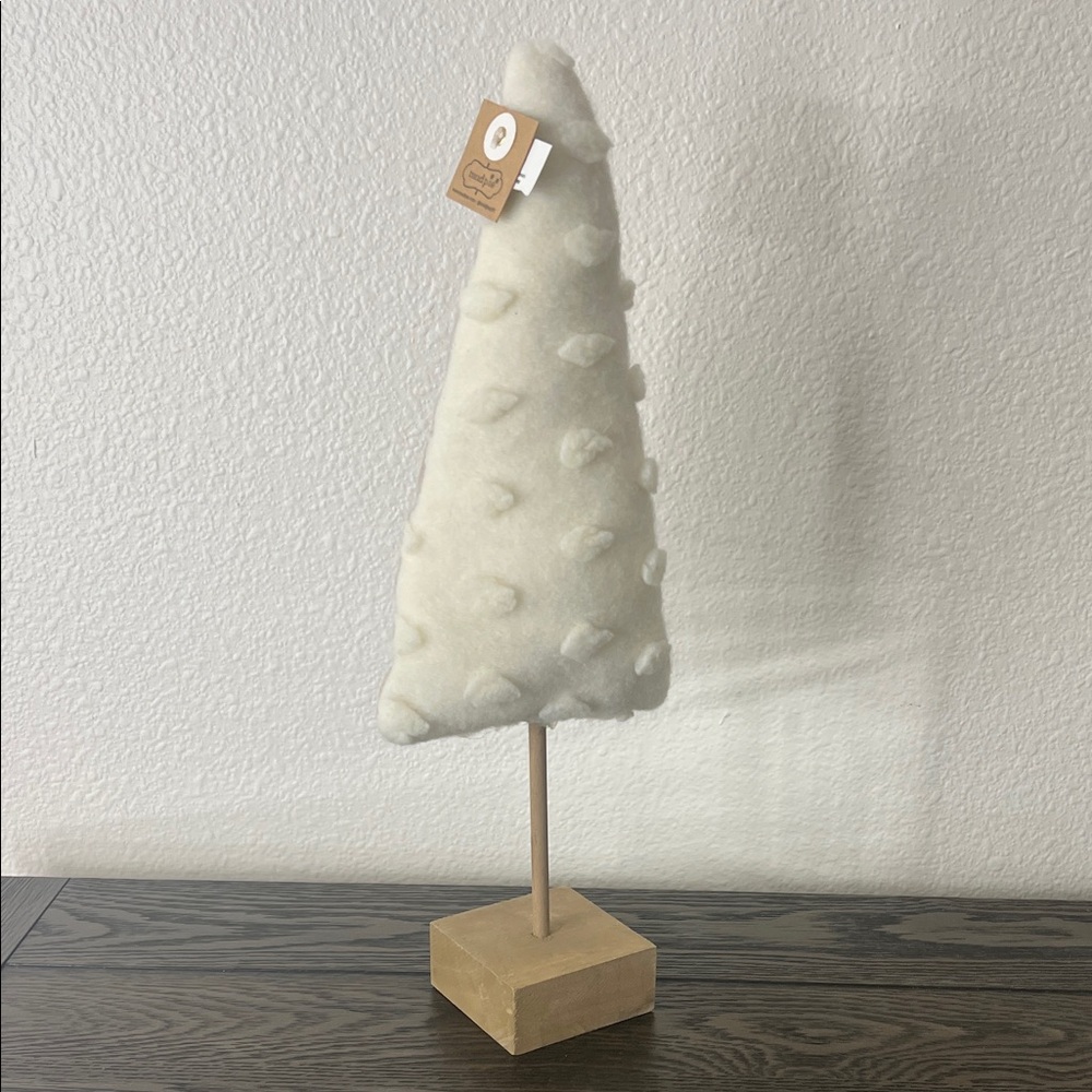 Mudpie White Felt Christmas Tree Decor